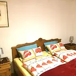ゲストハウス Waldblick シュピーゲラウ