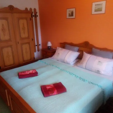 Waldblick Gasthof 2*